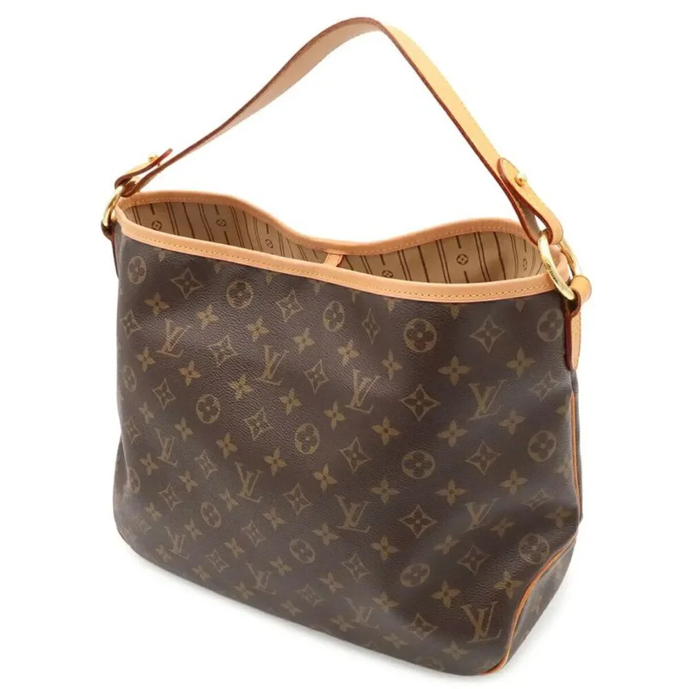Louis Vuitton delivery duty
